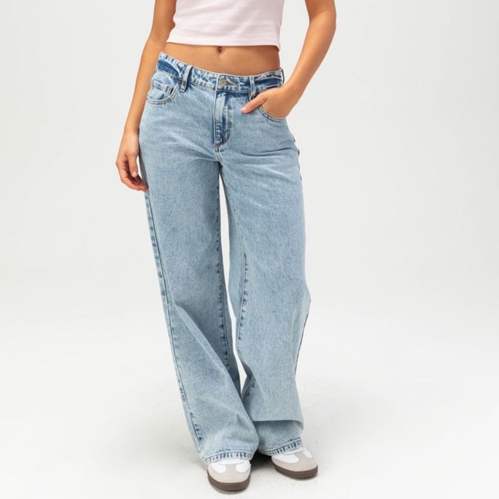 RSQ Light Wash High Rise Baggy Jeans